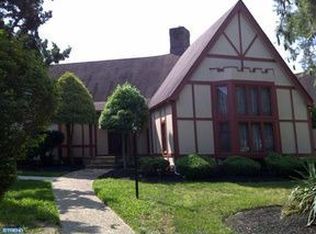 2 Coventry Ct, Clementon, NJ 08021