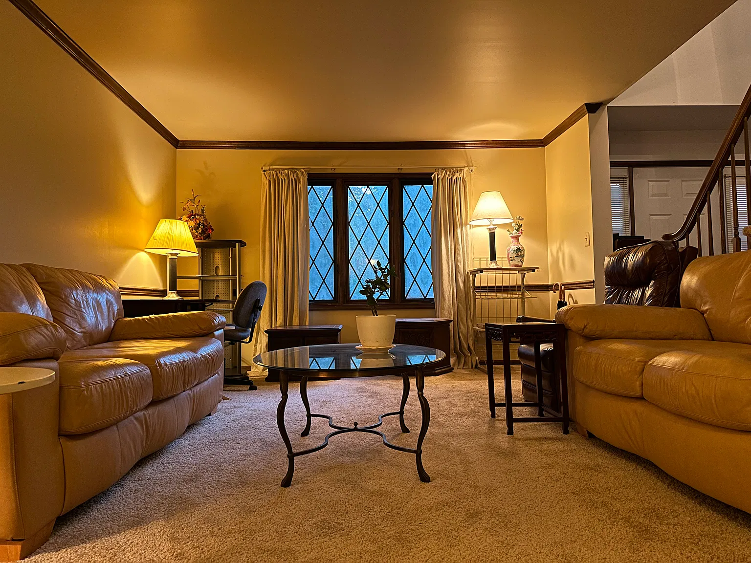 6 bed, 2.5 bath, 3127 sqft, $3,800 — Photo 4
