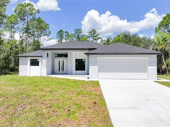 1621 8th Ave, Lehigh Acres, FL 33972