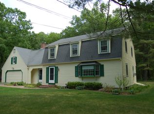 10 Melody Ln, Amherst, NH 03031