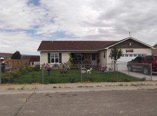 613 Olive Cir, Rawlins, WY 82301