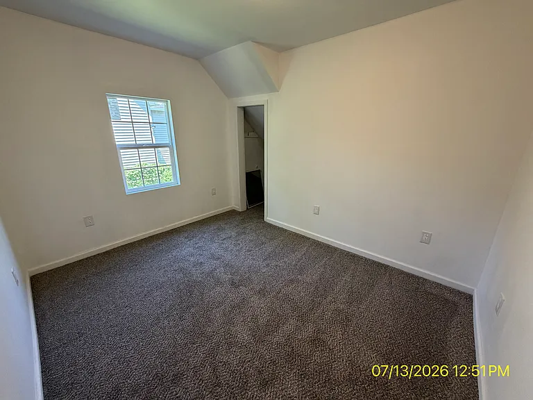 1215 E 28th St #1 — Photo 5