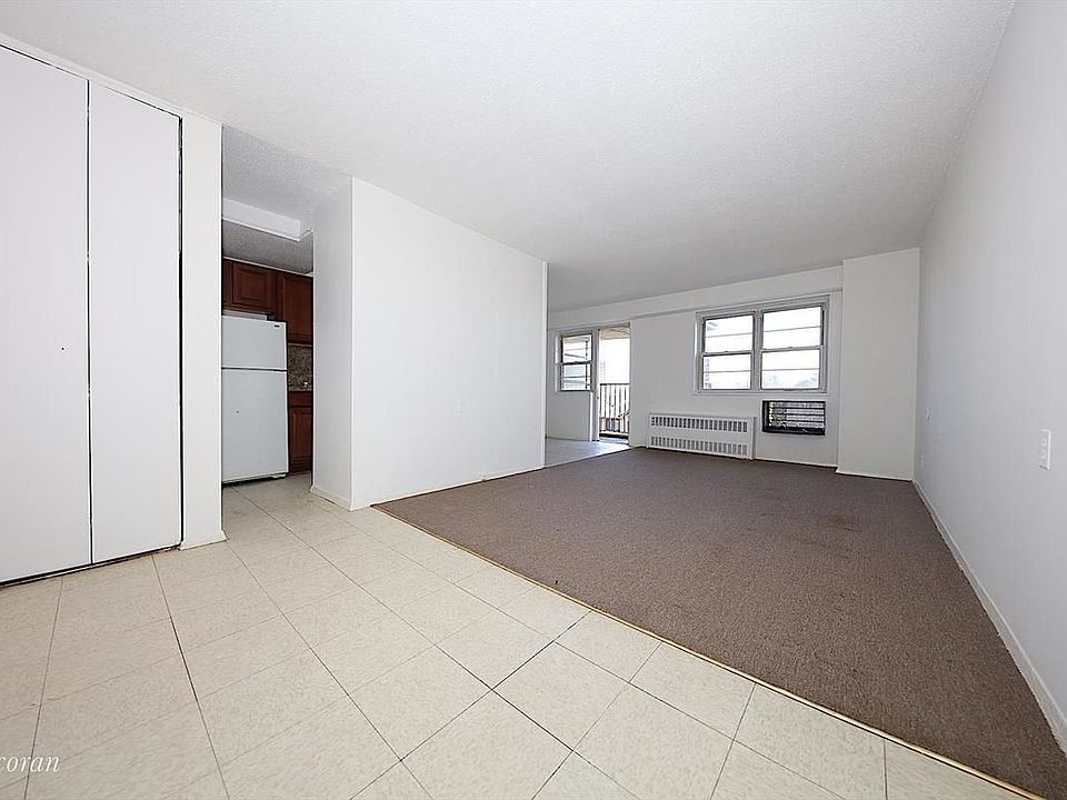 1st image of 4750 59th St APT 3F