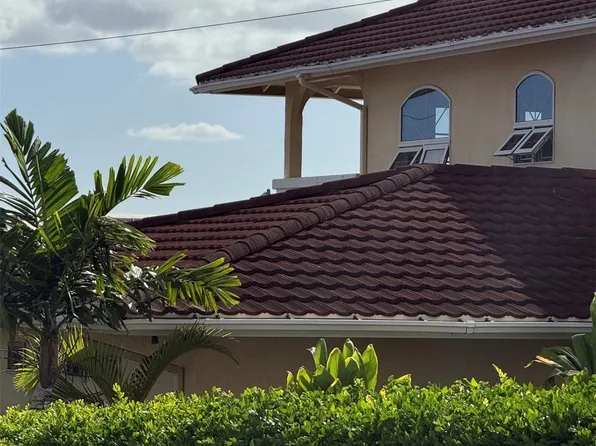 99-446 Hakina St, Aiea, HI 96701