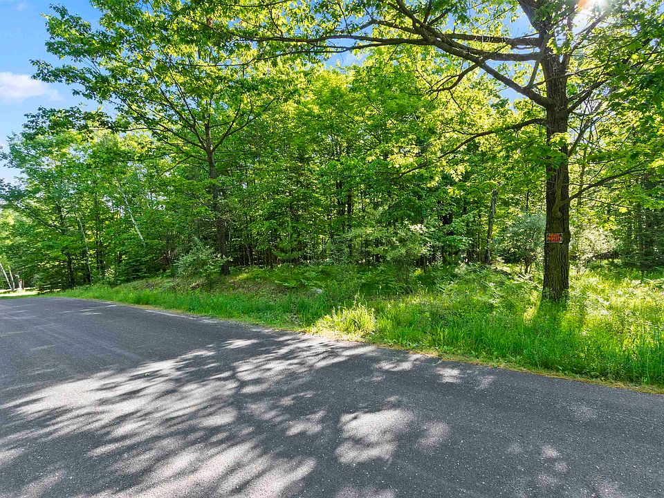 1st image of White Buck Ln #8