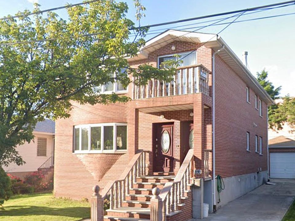 1st image of 5723 246th Cres Floor 2
