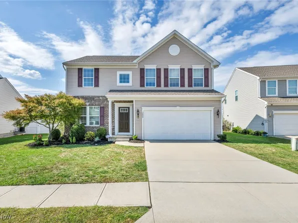 3808 Pinnacle Ct, Willoughby, OH 44094