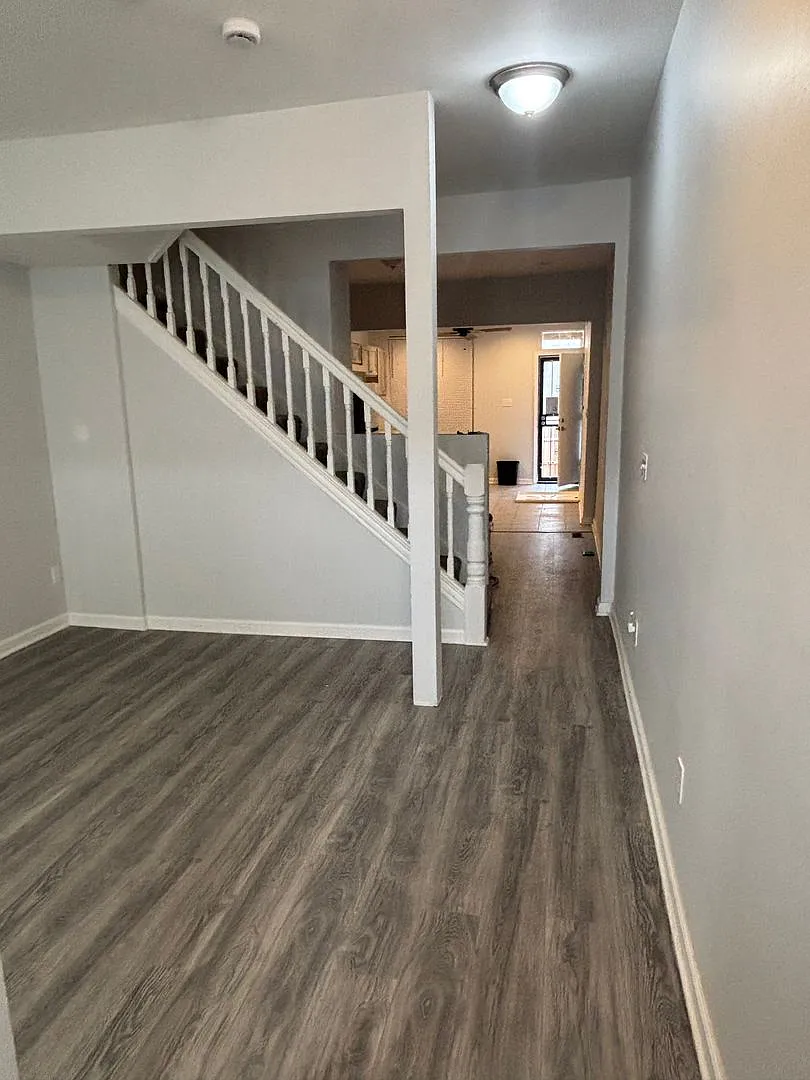 Be the First! Beautifully Renovated 2BR + Den with Central A/C — Photo 4