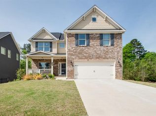 1347 Balvaird Dr, Lawrenceville, GA 30045