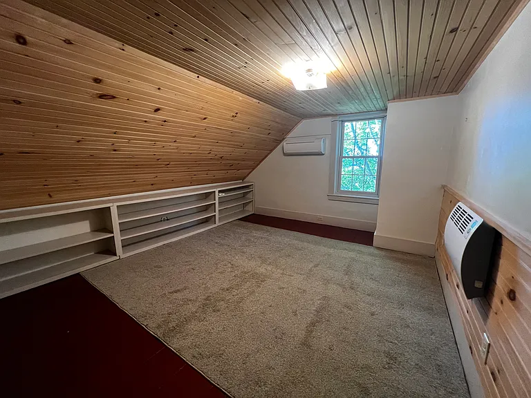 4385 US Route 5 N #1 — Photo 12