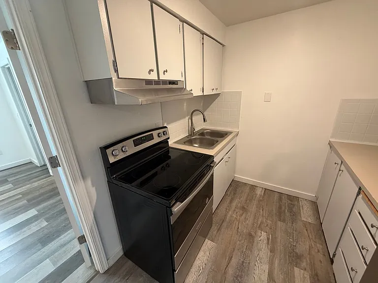 Ruby Apartments! — Photo 11