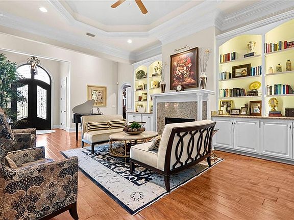 4th image of 9149 Wallcross Ct
