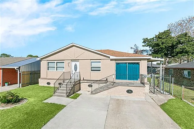 7804 Britt St — Photo 1