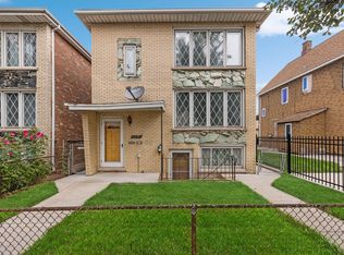 5706 W 63rd St, Chicago, IL 60638
