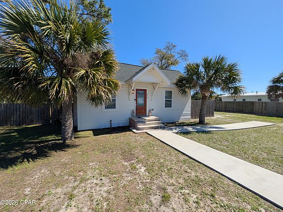 2nd image of 854 Magnolia Ave