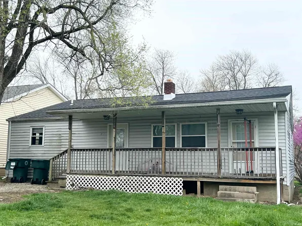 2012 N Maplewood Ave, Muncie, IN 47304