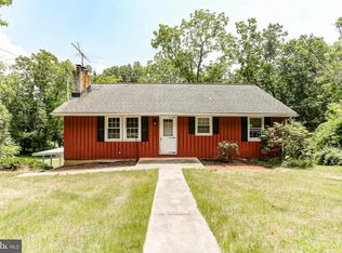 1190 Pines Rd, Etters, PA 17319