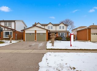 13 Mackay St N, Brampton, ON L6S2Z9