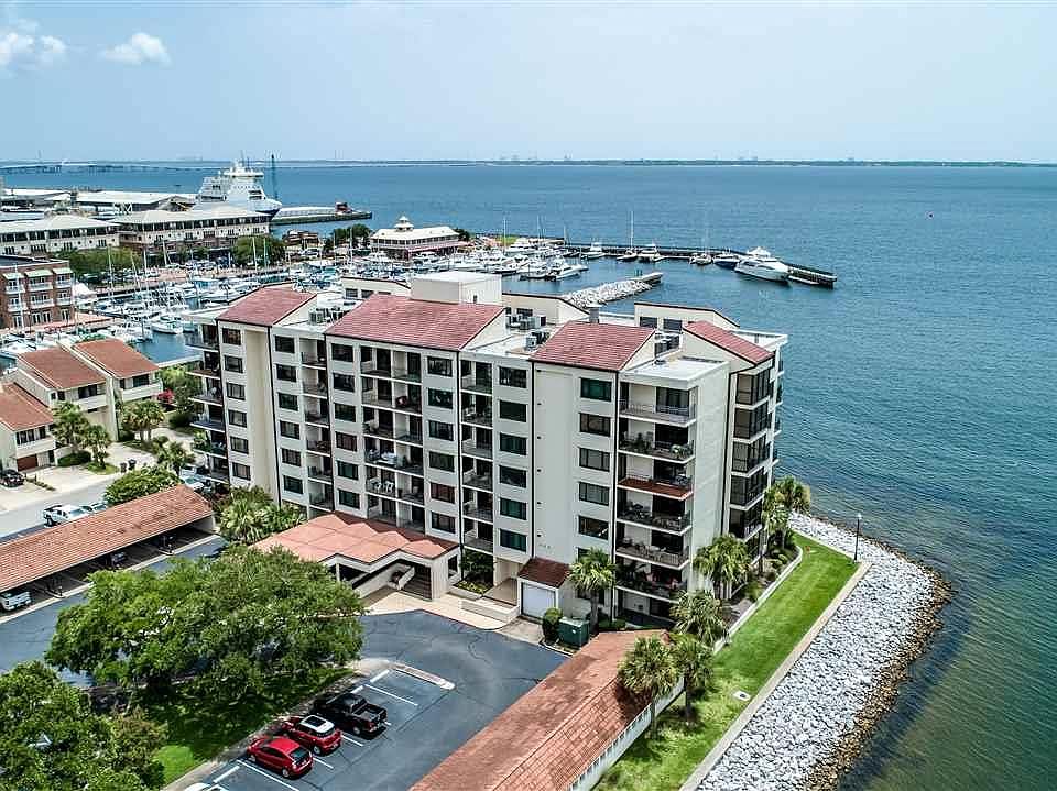 1st image of 103 Port Royal Way #103