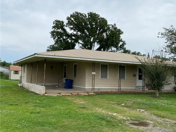 310 W Jefferson St, Jennings, LA 70546