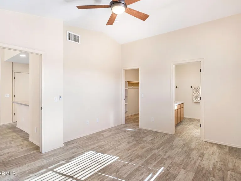 4456 Calle Albuquerque — Photo 4