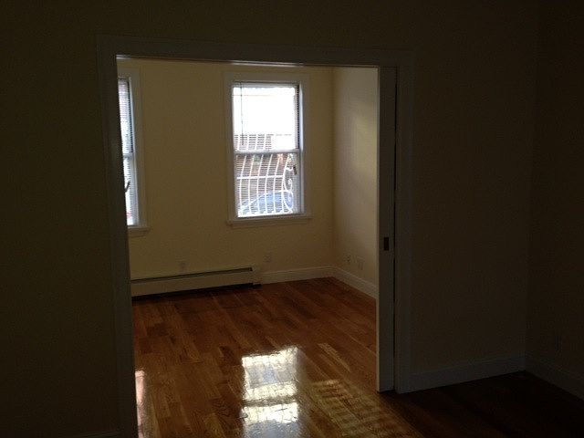 1st image of 3174 42nd St