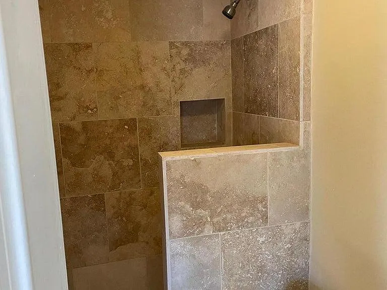 1609 E Gaylon Dr — Photo 12