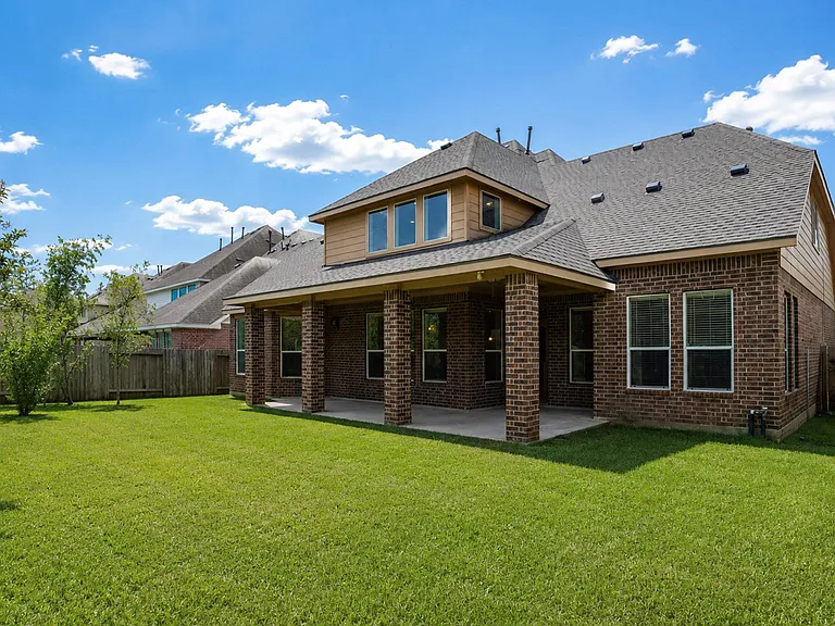 3303 Belmont River Ln — Photo 43