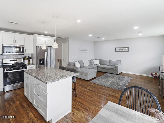 2nd image of 478 Mantoloking Road