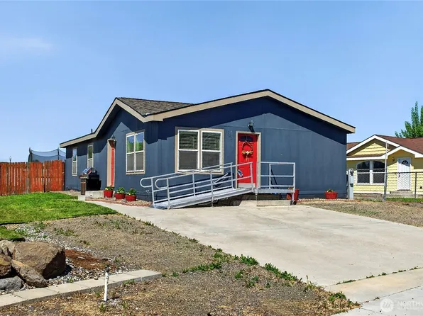 520 New Gate Drive, Prosser, WA 99350
