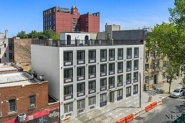 Rented by Arche Nest LLC | media 25