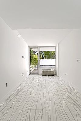 5th image of 329 Pleasant Ave #1O