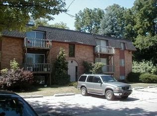 909 Maybelle St NE, Grand Rapids, MI 49503
