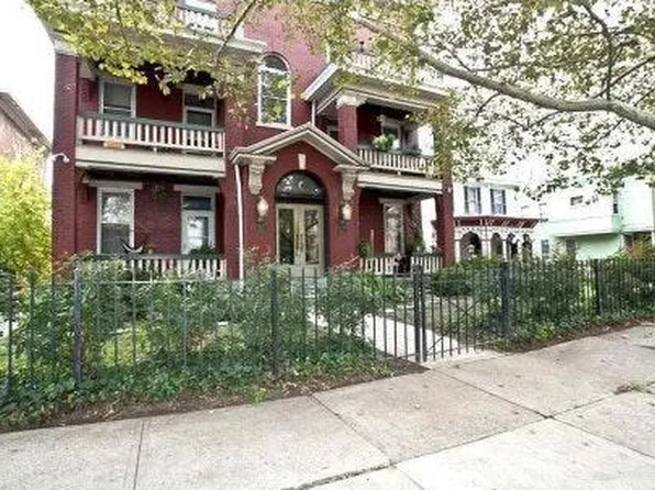 3825 Eastern Ave, Cincinnati, OH 45226