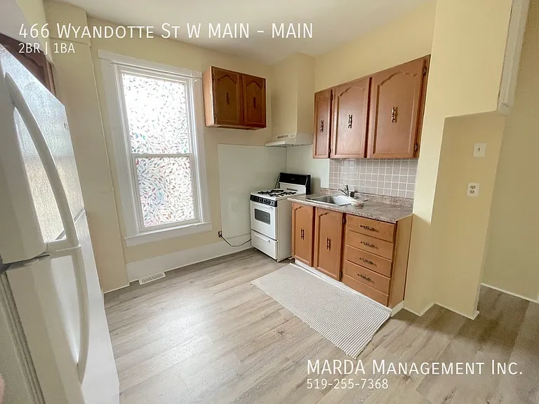 466 Wyandotte St W #MAIN — Photo 7