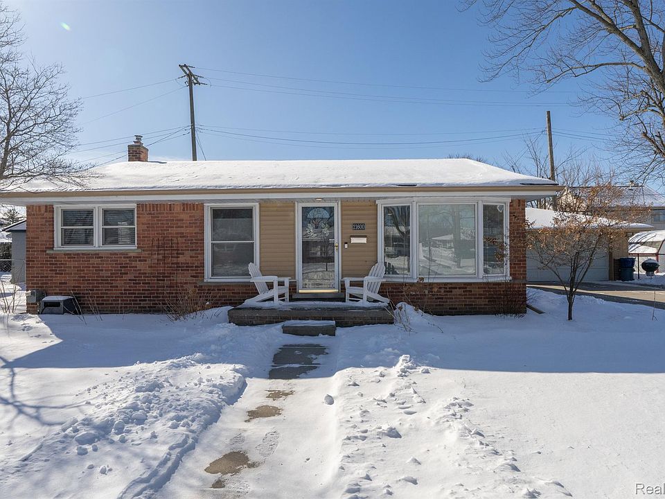 1st image of 21600 Lakeshire St