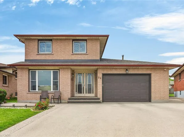 34 Capri Cres, Hamilton, ON L8E 4J7