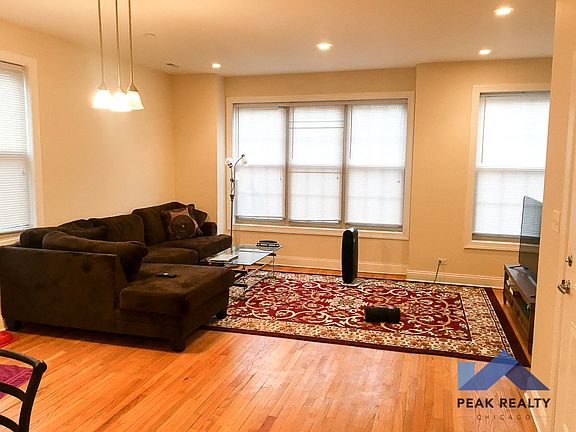3rd image of 2117 W Washington Blvd #2119-2W