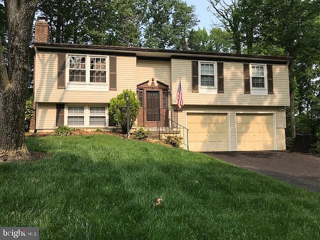 1st image of 16059 Laconia Cir