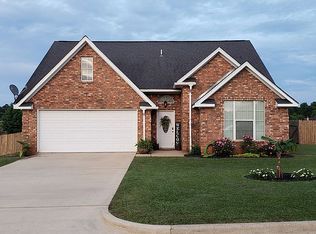 111 Adam St, Center, TX 75935