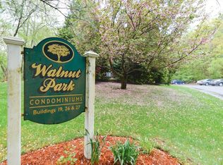 19 Fuller Rd APT 5, Foxboro, MA 02035