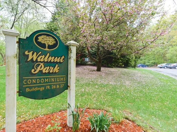 19 Fuller Rd APT 5, Foxboro, MA 02035