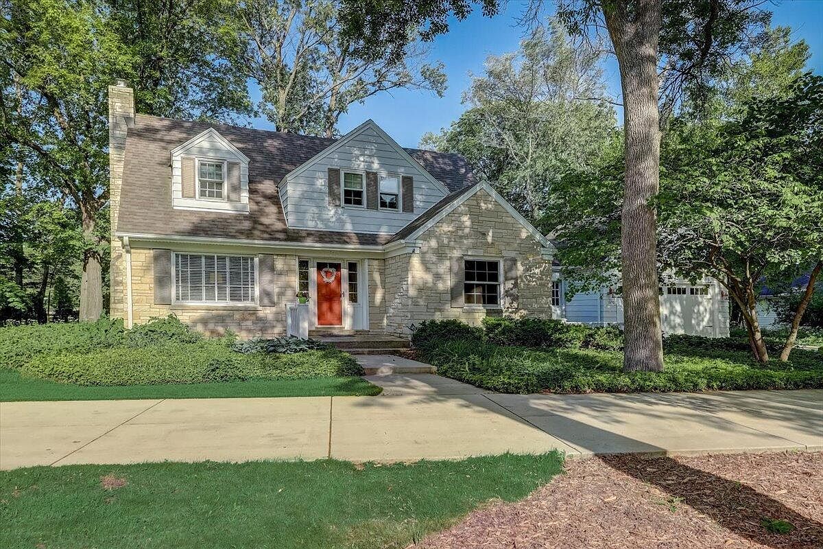 1650 Blue Ridge Blvd, Elm Grove, WI 53122 Zillow