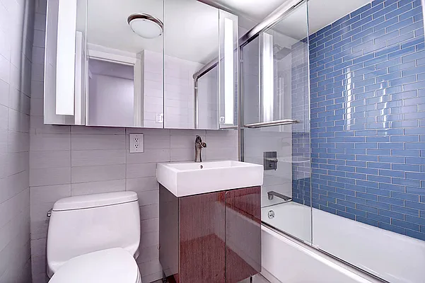 Rented by Urbane Brokerage | media 13