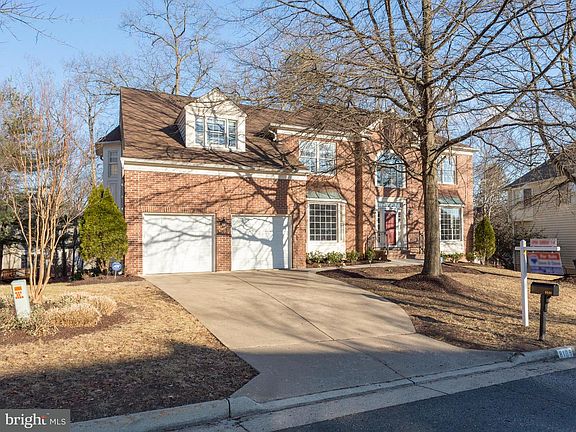 3rd image of 8109 Haddington Ct