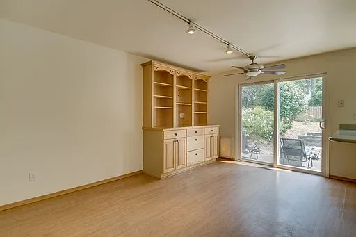 12631 SE 27th St — Photo 6