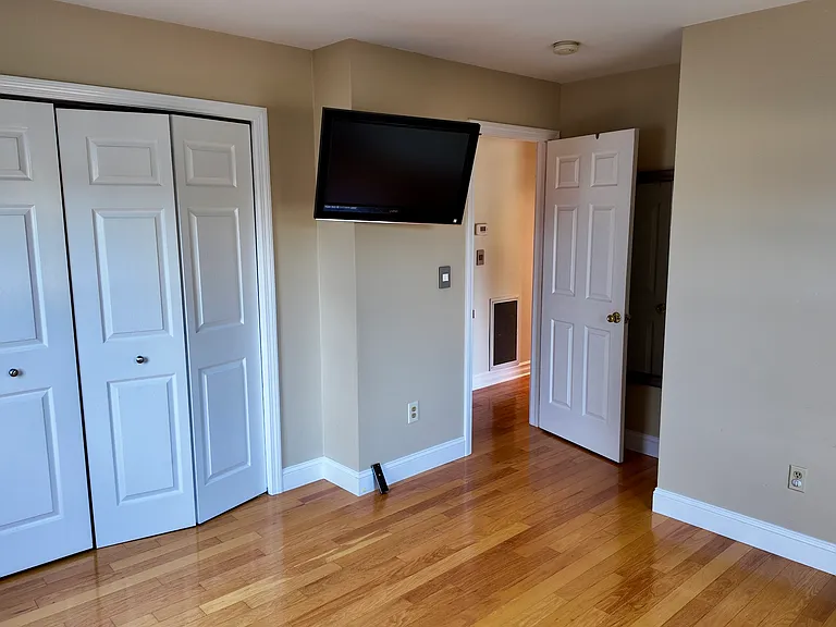 8 Hattie Ln — Photo 11
