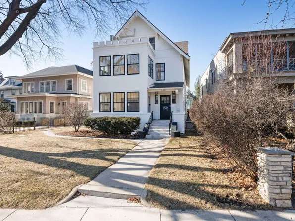 2300 Irving Ave S #1, Minneapolis, MN 55405