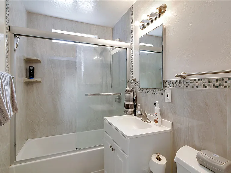 2351 William Dr #3 — Photo 12