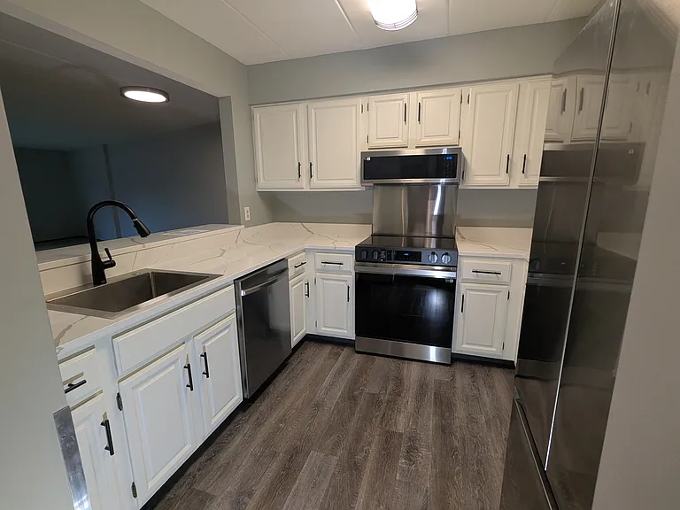 3320 Louisiana Ave S #314-1-1 — Photo 2